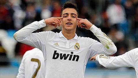 pg模拟器在线试玩-【人物】33岁首秀双响！何塞卢成西班牙队最大发现